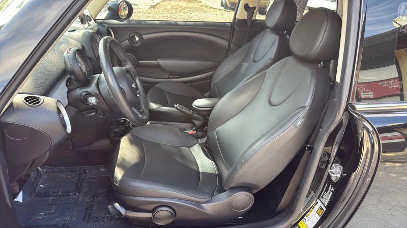 2013 MINI Hardtop Cooper