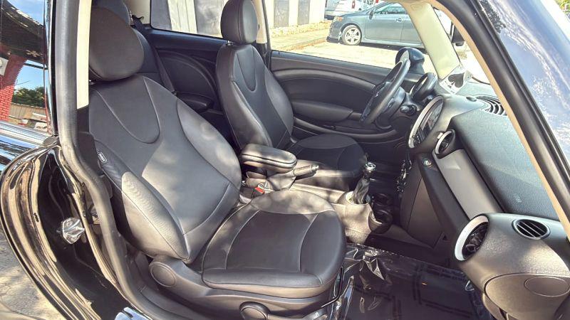2013 MINI Hardtop Cooper