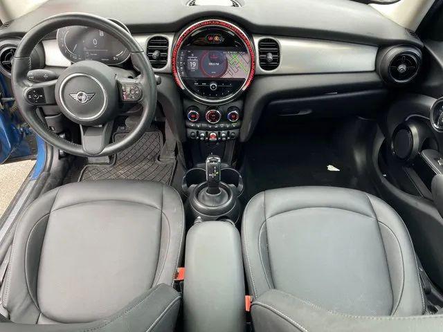2024 MINI Hardtop Cooper