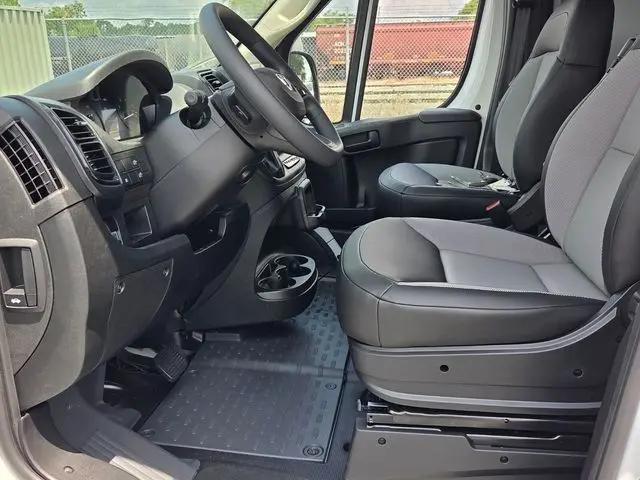 2026 Ram ProMaster Cargo Van Tradesman High Roof 136 WB w/Pass Seat