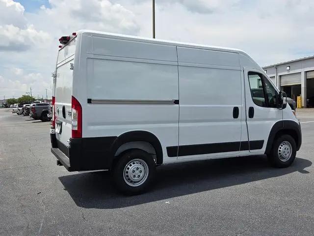 2026 Ram ProMaster Cargo Van Tradesman High Roof 136 WB w/Pass Seat