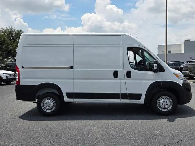2026 Ram ProMaster Cargo Van Tradesman High Roof 136 WB w/Pass Seat