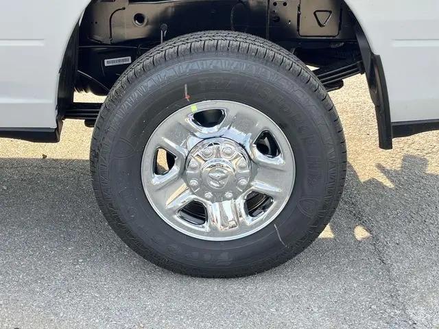 2026 Ram 3500 Tradesman Regular Cab 4x4 8 Box