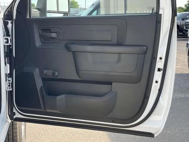 2026 Ram 3500 Tradesman Regular Cab 4x4 8 Box