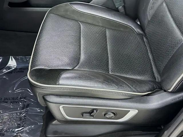 2022 Ram 1500 Laramie Crew Cab 4x4 64 Box