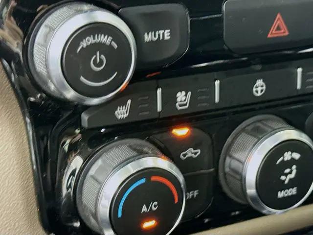 2022 Ram 1500 Laramie Crew Cab 4x4 64 Box
