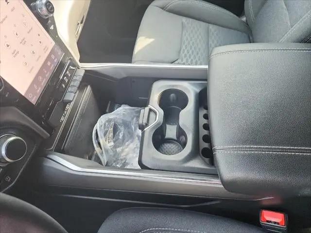 2025 Ram 1500 Big Horn Crew Cab 4x4 5'7" Box