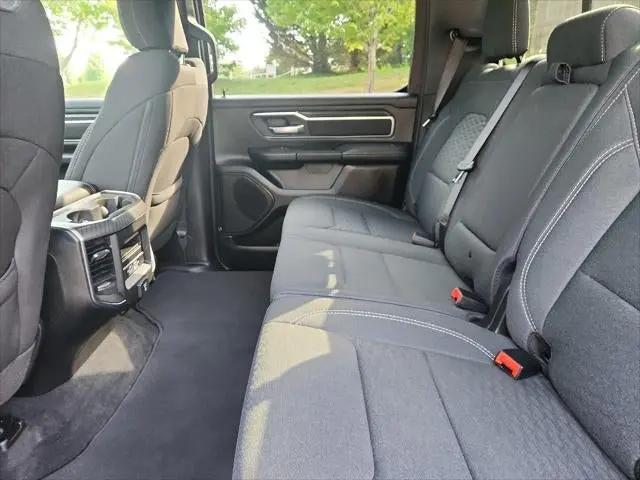 2025 Ram 1500 Big Horn Crew Cab 4x4 5'7" Box