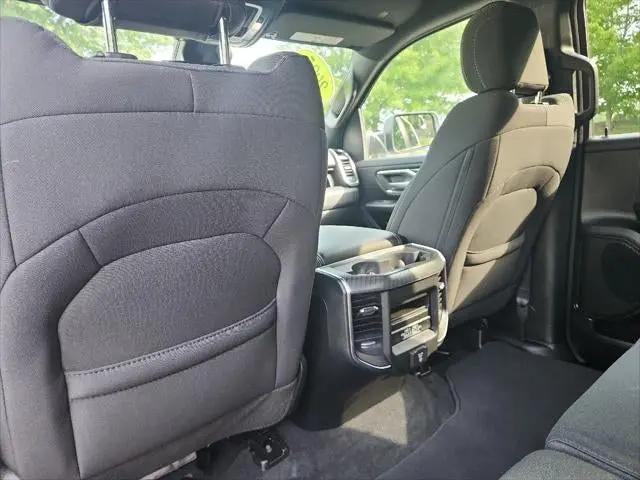2025 Ram 1500 Big Horn Crew Cab 4x4 5'7" Box