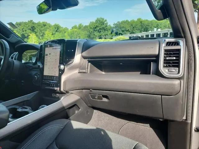 2025 Ram 1500 Big Horn Crew Cab 4x4 5'7" Box