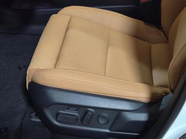 2026 Lexus ES 350 Luxury