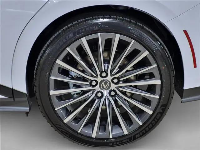 2026 Lexus ES 350 Luxury
