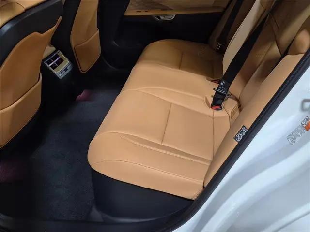 2026 Lexus ES 350 Luxury