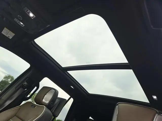 2025 GMC Yukon 4WD Denali Ultimate