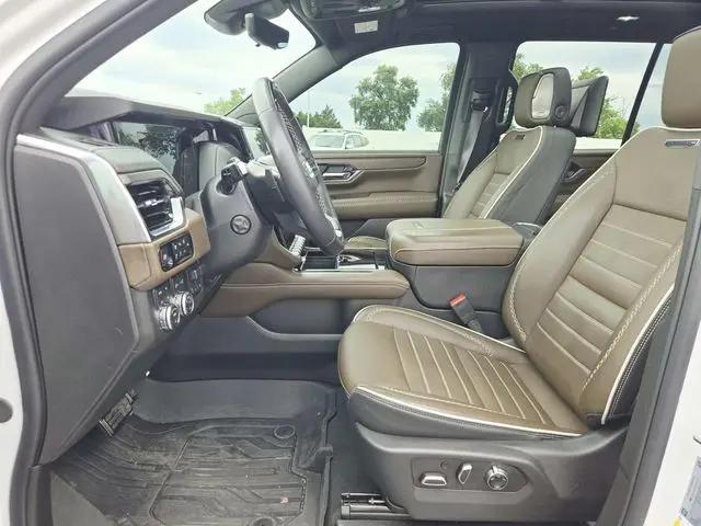 2025 GMC Yukon 4WD Denali Ultimate