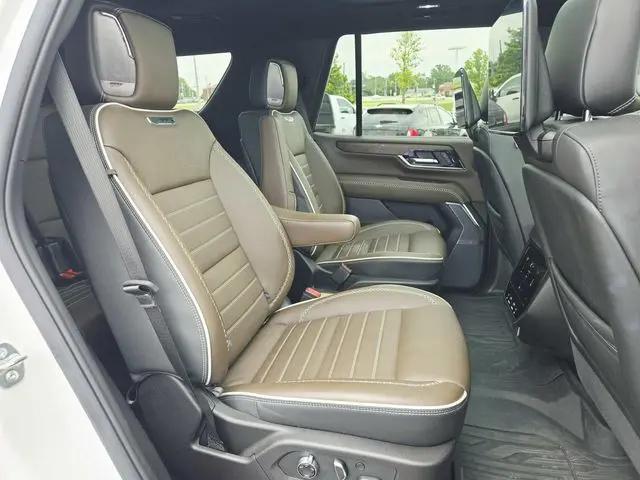 2025 GMC Yukon 4WD Denali Ultimate