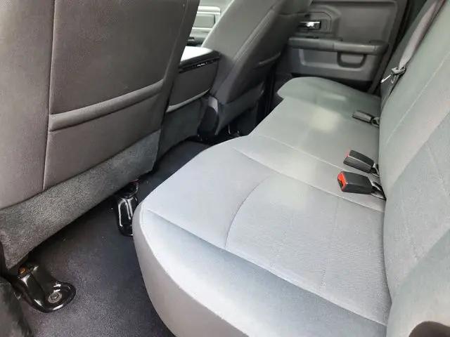 2024 Ram 1500 Classic SLT Quad Cab 4x4 64 Box
