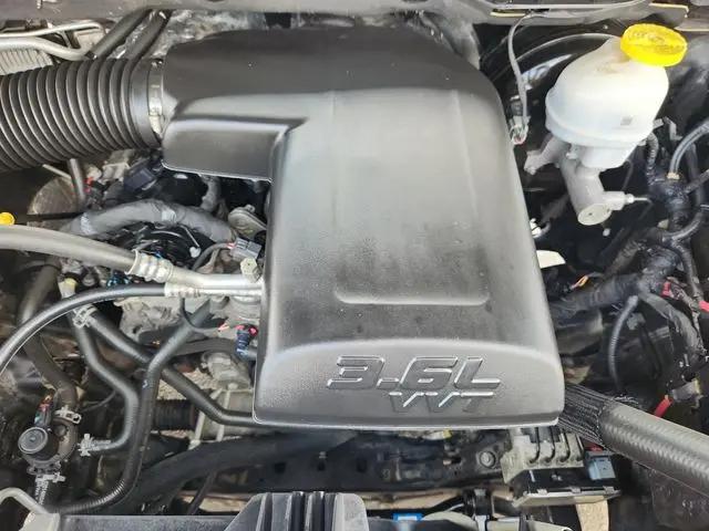 2024 Ram 1500 Classic SLT Quad Cab 4x4 64 Box