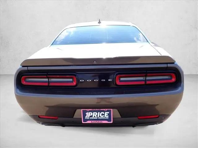 2016 Dodge Challenger R/T Plus