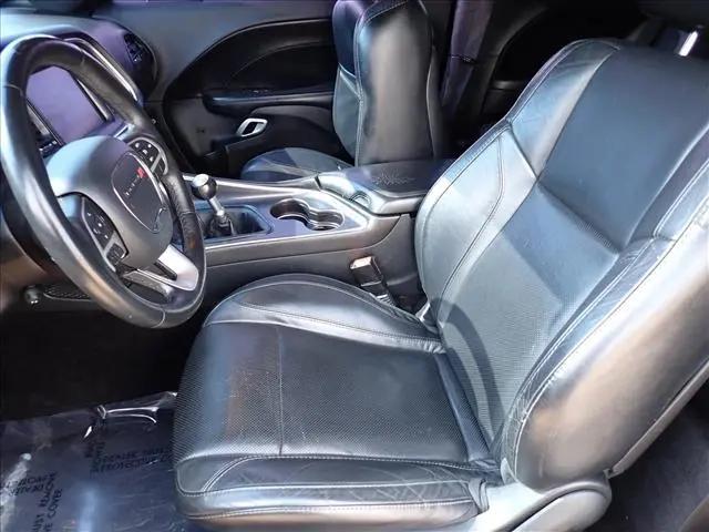 2016 Dodge Challenger R/T Plus