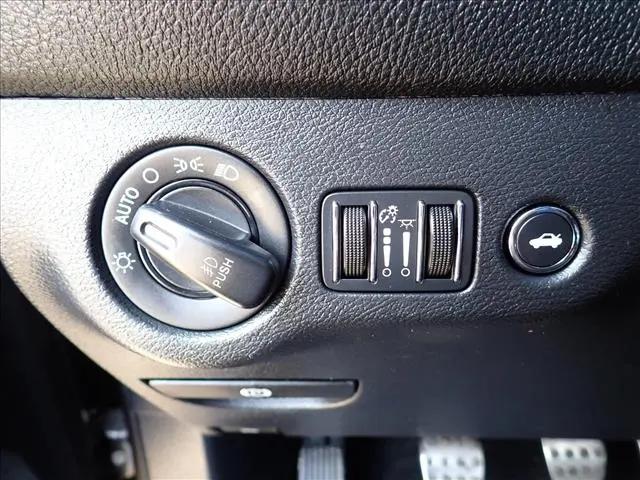 2016 Dodge Challenger R/T Plus