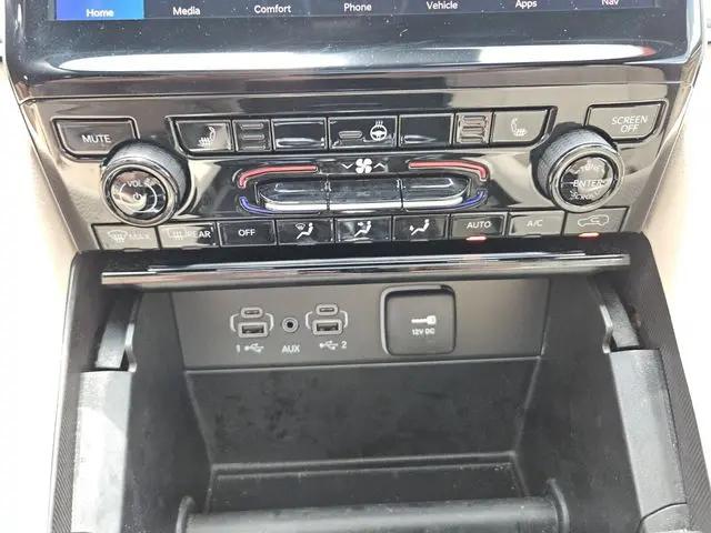 2025 Jeep Grand Cherokee Limited 4x2