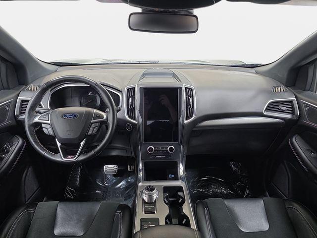 2021 Ford Edge ST