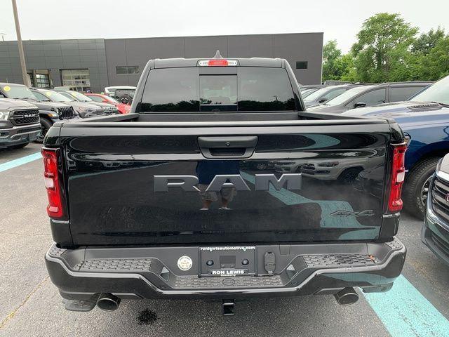 2026 RAM Ram 1500 RAM 1500 EXPRESS CREW CAB 4X4 57 BOX 2026 RAM Ram 1500 RAM 1500 EXPRESS CREW CAB 4X4 57 BOX