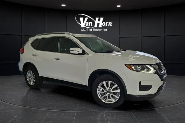 2017 Nissan Rogue SV for sale in Stoughton, WI
