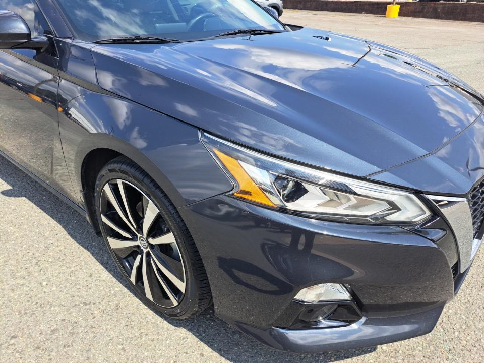 2020 Nissan Altima Platinum - Photo 20
