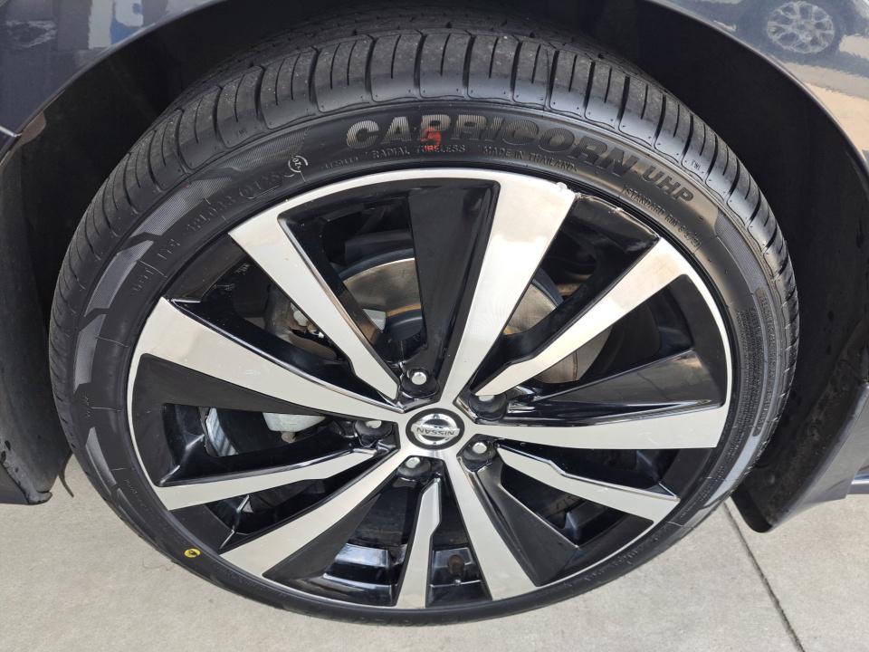 2020 Nissan Altima Platinum - Photo 26