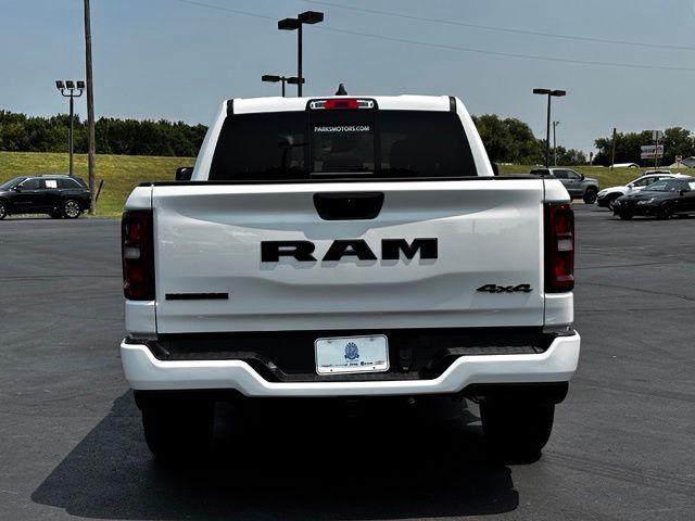 2026 Ram 1500 Big Horn Crew Cab 4x4 57 Box