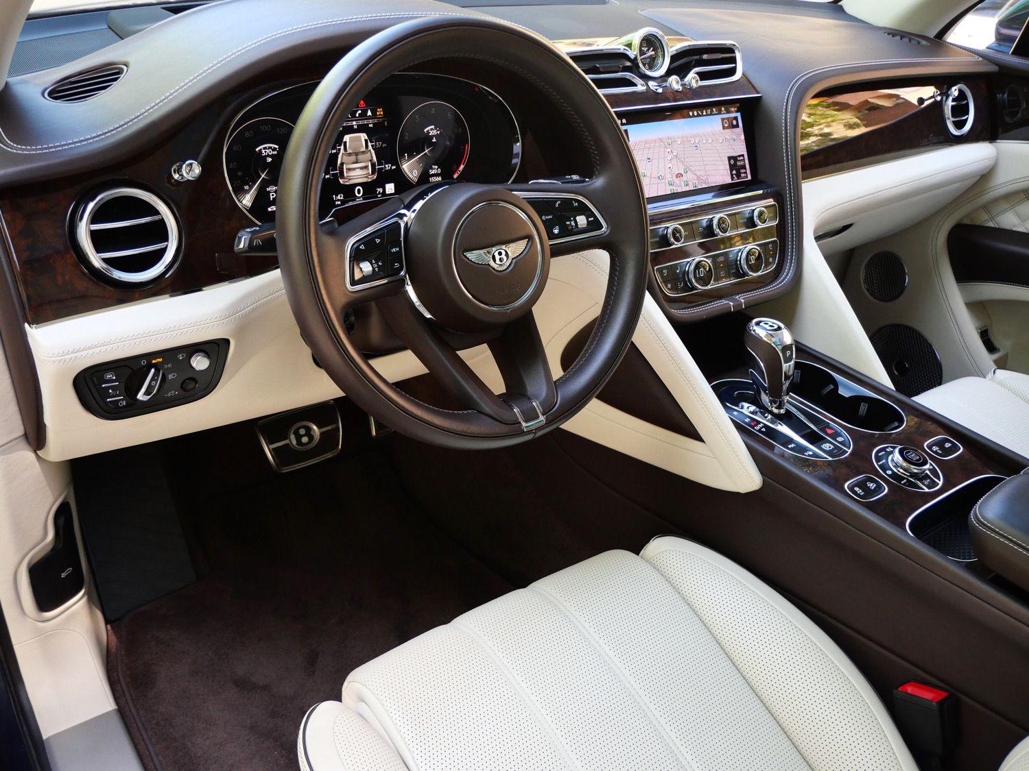 2021 Bentley Bentayga Base - Photo 11