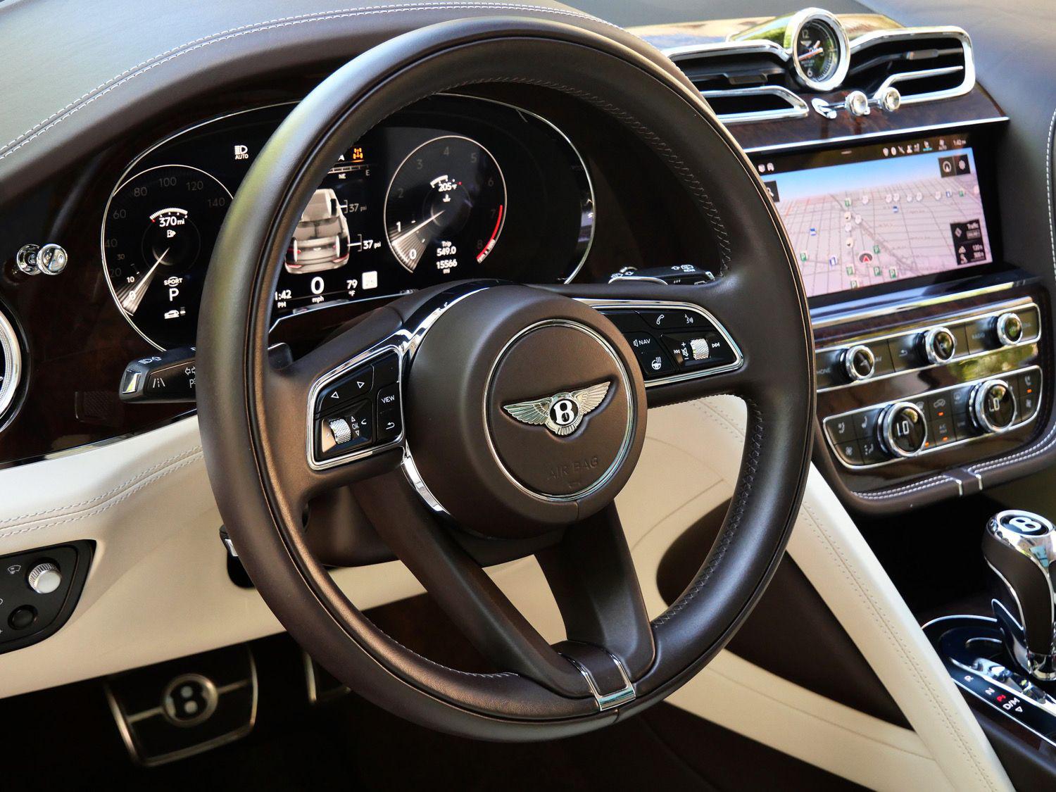 2021 Bentley Bentayga Base - Photo 12