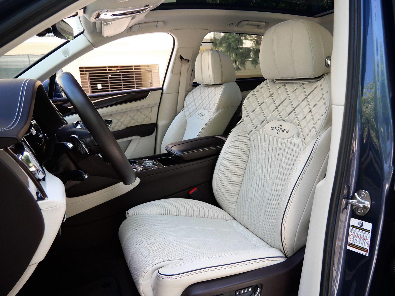 2021 Bentley Bentayga Base - Photo 17