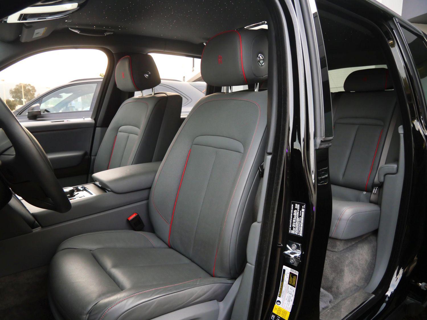 2023 Rolls-Royce Cullinan Base - Photo 23