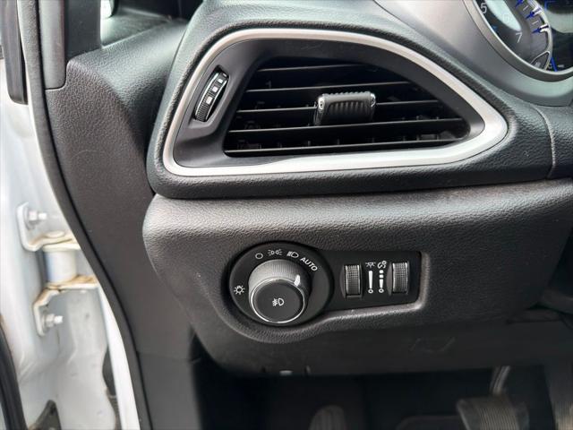 2020 Chrysler Pacifica Touring