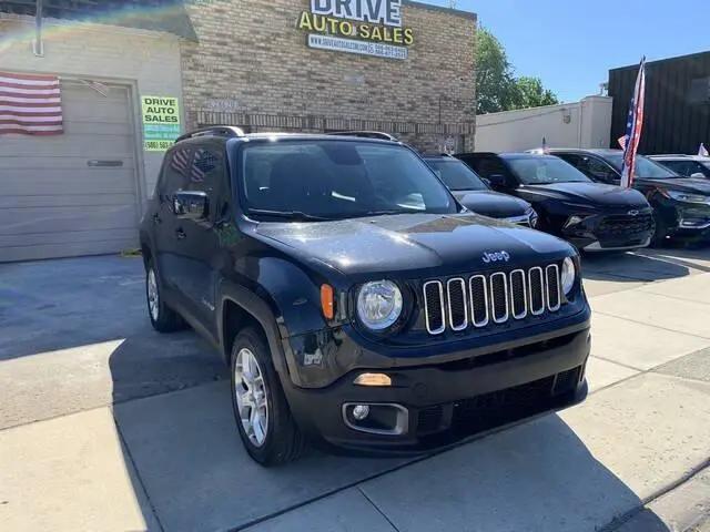 2017 Jeep Renegade Latitude for sale in Roseville, MI