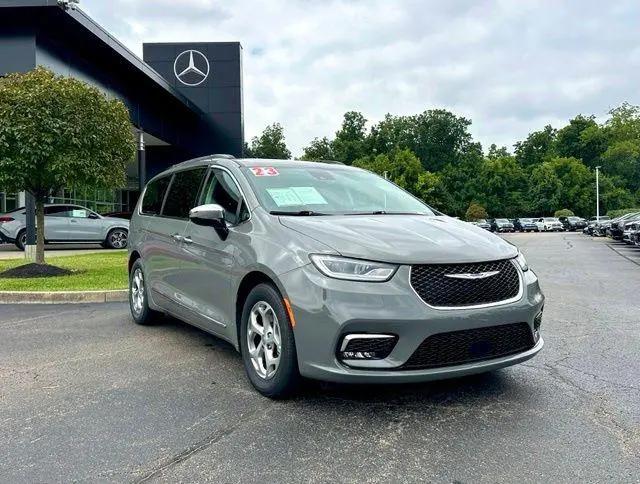 2023 Chrysler Pacifica Limited for sale in West Chester Township, OH