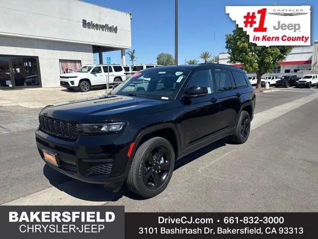 2023 Jeep Grand Cherokee L Altitude 4x2 for sale in Bakersfield, CA