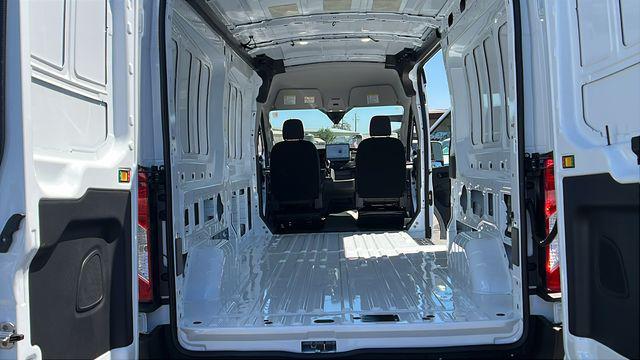 2026 Ford Transit Cargo Van Base