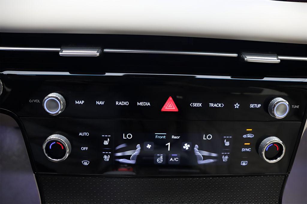 2025 GENESIS G80 Sport Prestige - Photo 21