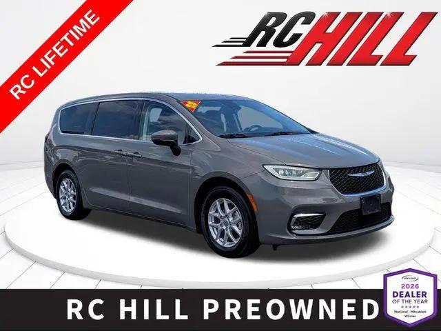 2023 Chrysler Pacifica Touring L for sale in Ocala, FL
