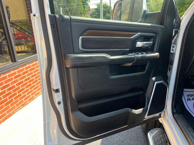 2022 Ram 2500 Laramie Crew Cab 4x4 64 Box