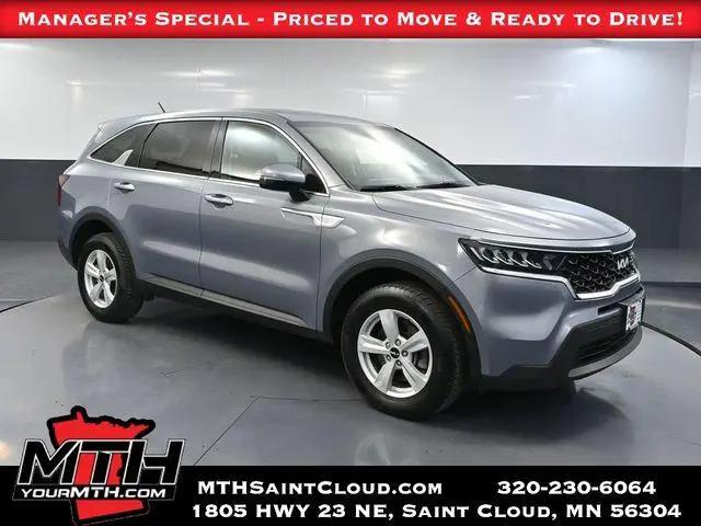 2023 Kia Sorento LX for sale in St Cloud, MN