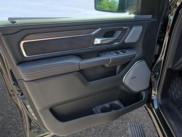 2026 Ram 1500 Laramie Crew Cab 4x4 57 Box
