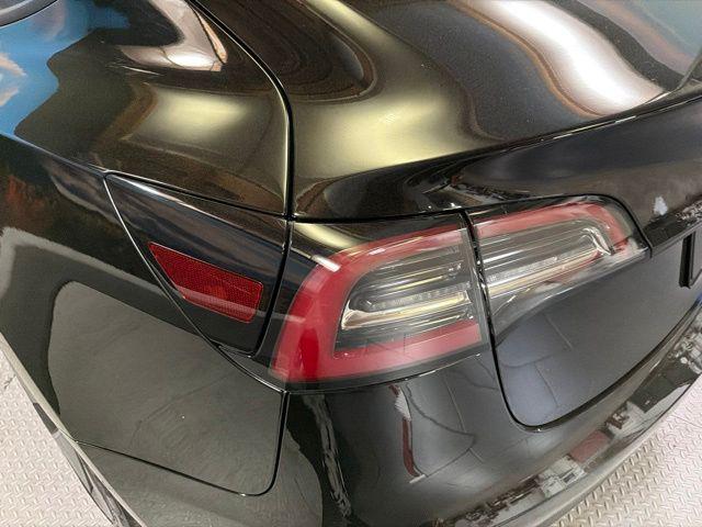2022 Tesla Model 3 Long Range Dual Motor All-Wheel Drive