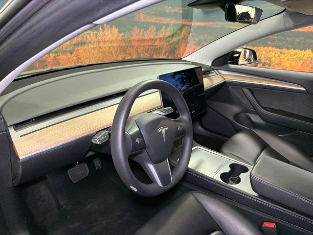 2022 Tesla Model 3 Long Range Dual Motor All-Wheel Drive