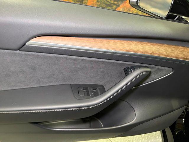 2022 Tesla Model 3 Long Range Dual Motor All-Wheel Drive