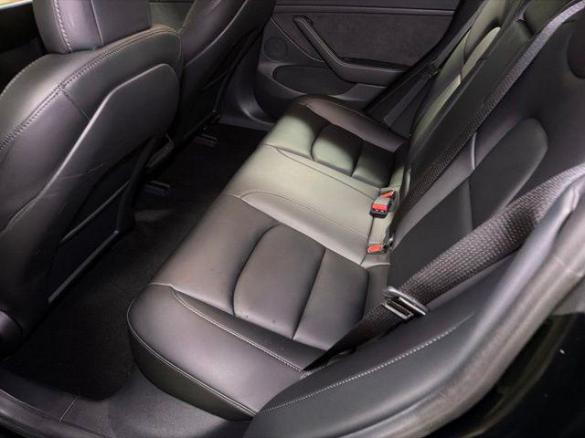 2022 Tesla Model 3 Long Range Dual Motor All-Wheel Drive